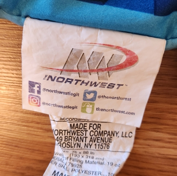 Pokemon Pikachu Red Ball Twin Comforter Northwest - Picture 7 of 8